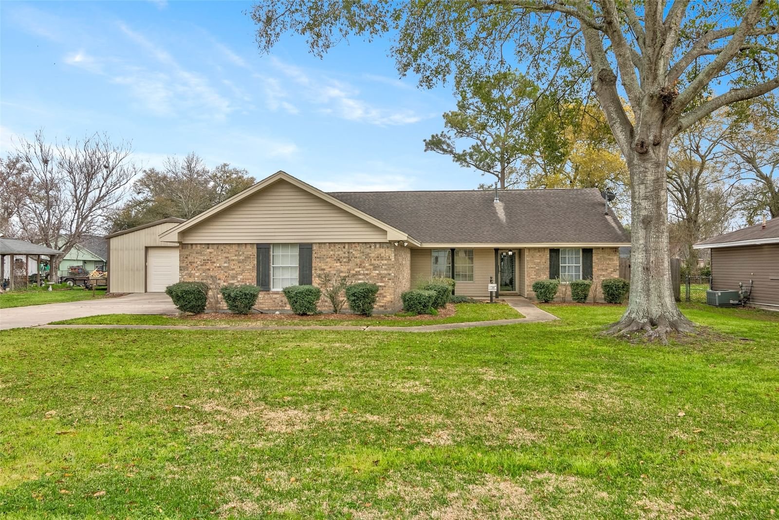 Real estate property located at 1307 Kent, Jefferson, Humphrey Heights 2, Nederland, TX, US