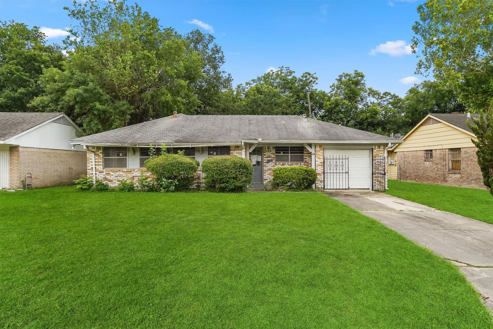 Real estate property located at 5526 Elm Springs, Harris, Cresmont Park Sec 01, Houston, TX, US