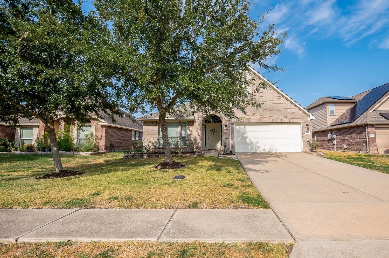 Real estate property located at 9006 Bonbrook Bend, Fort Bend, Rosenberg, TX, US