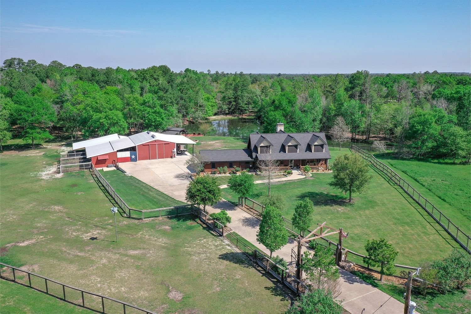 Real estate property located at 18 Willow Oaks Ct, Walker, Canyon Ranch, Huntsville, TX, US