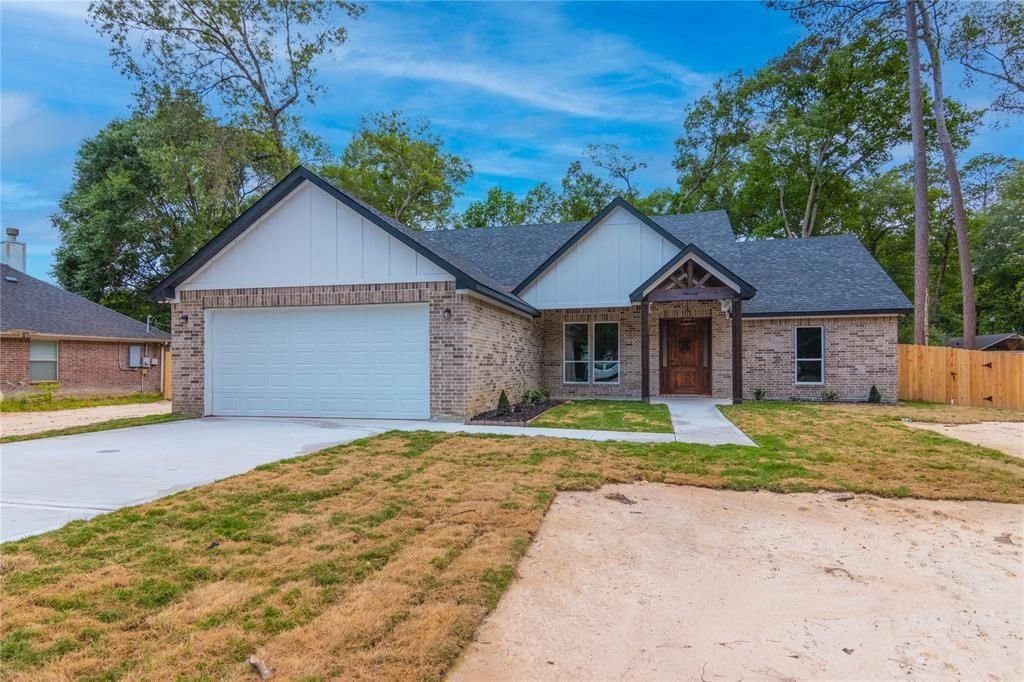 Real estate property located at 15436 Peacock, Montgomery, Whispering Pines 03, Conroe, TX, US