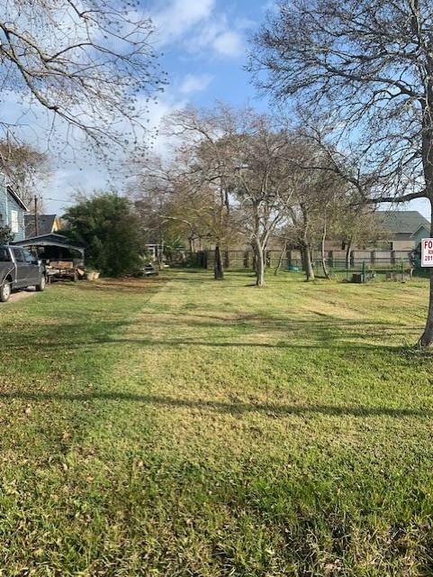 Real estate property located at 709 Holmes, Harris, Bay Front La Porte, La Porte, TX, US