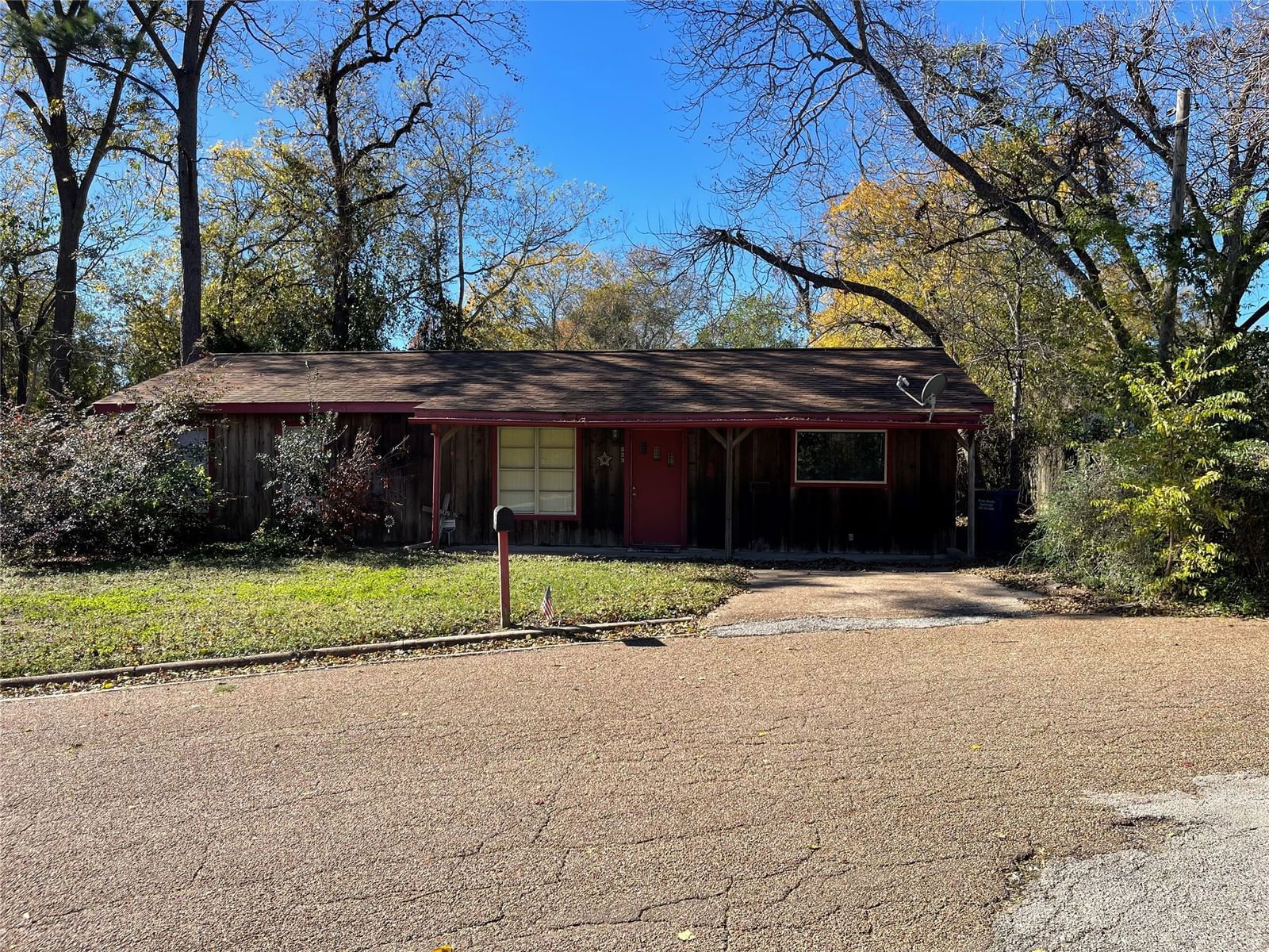 Real estate property located at 523 Oakhurst, Polk, NA, Livingston, TX, US