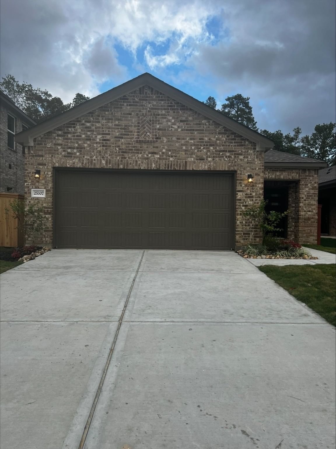 Real estate property located at 25307 Lily Valley, Montgomery, Woodridge Forest, Porter, TX, US