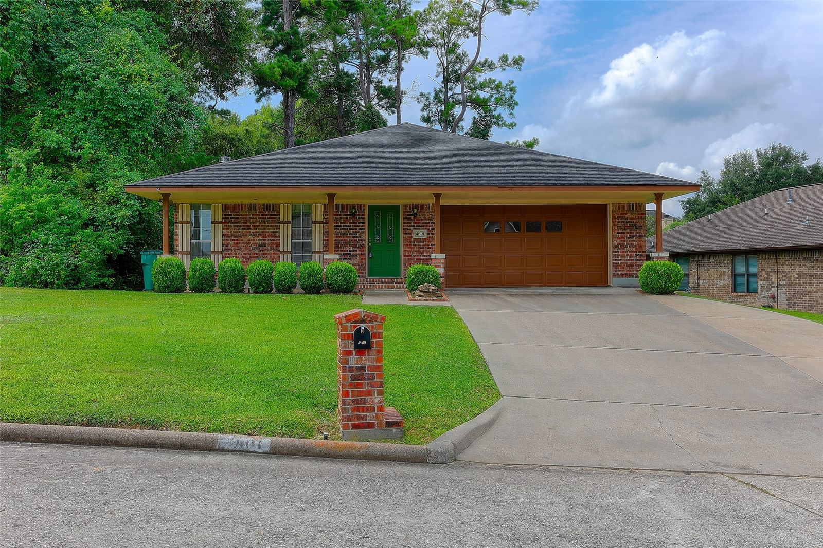 Real estate property located at 4801 Moonlight, Montgomery, Seven Coves, Willis, TX, US