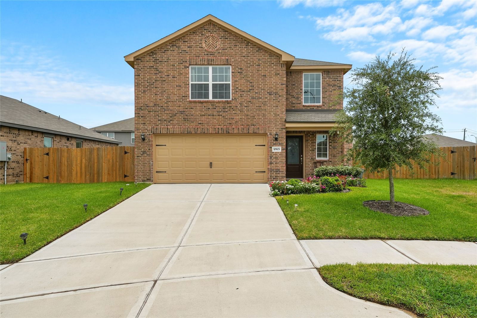 Real estate property located at 10803 Millet Court, Fort Bend, Vacek Country Meadows, Richmond, TX, US