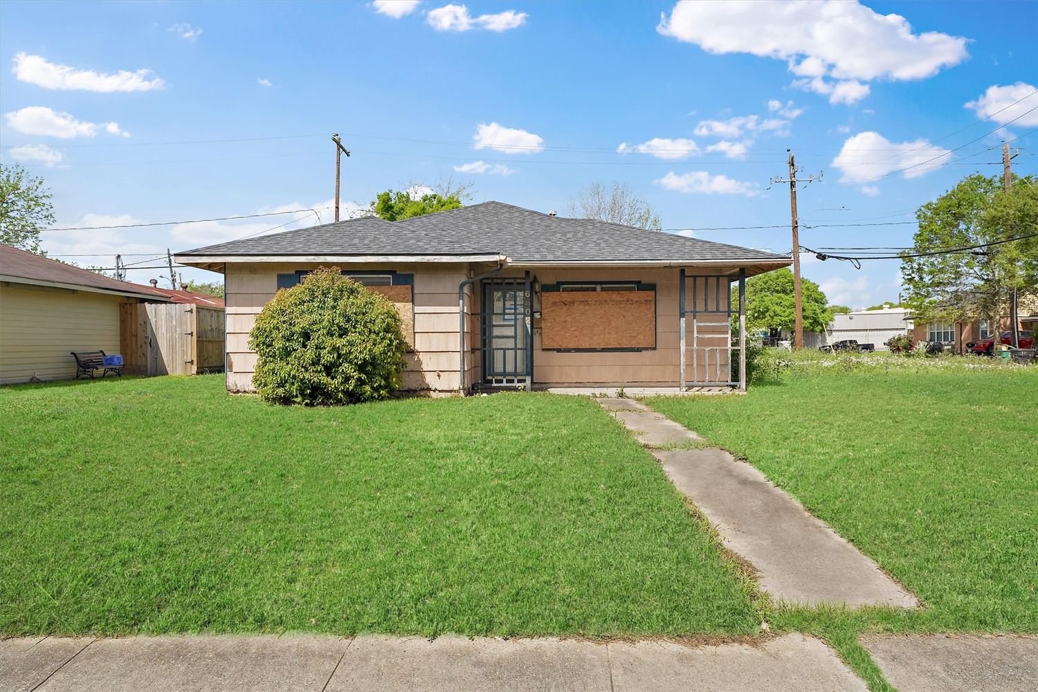 Real estate property located at 6802 Tierwester, Harris, La Salette Place Sec 02, Houston, TX, US