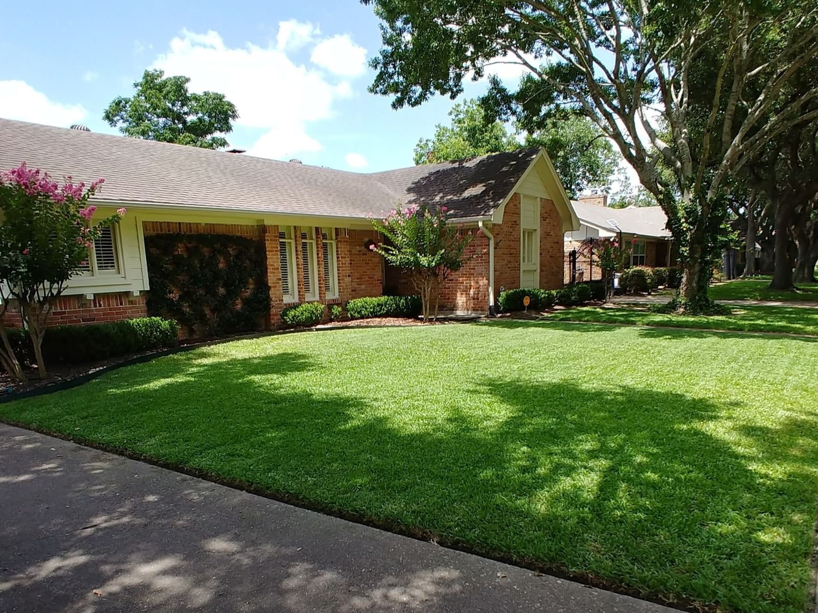Real estate property located at 8122 Neff, Harris, Sharpstown Country Club Terrac, Houston, TX, US