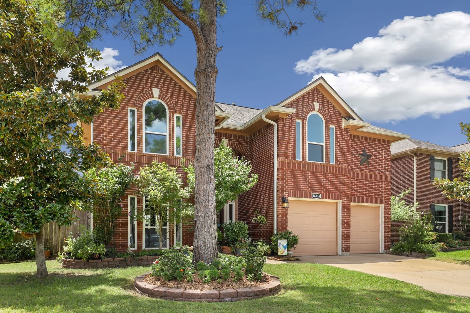 Real estate property located at 16114 Dock Bar, Harris, Heritage Park, Friendswood, TX, US