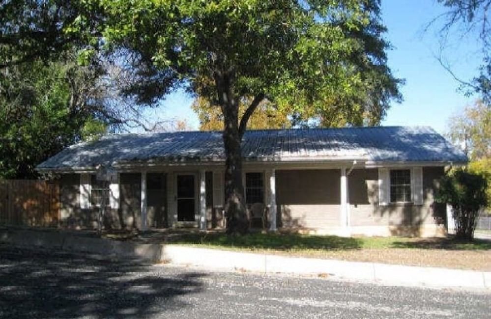 Real estate property located at 1309 Avenue A, Lampasas, Colonial Heights, Lampasas, TX, US