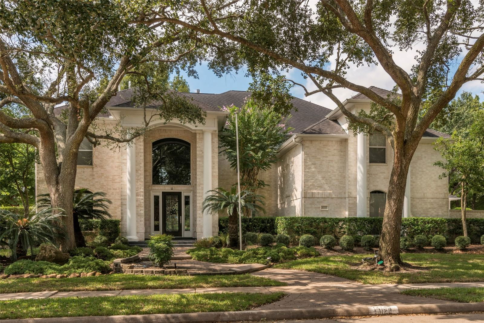 Real estate property located at 14122 Lake Scene, Harris, Bay Oaks, Houston, TX, US