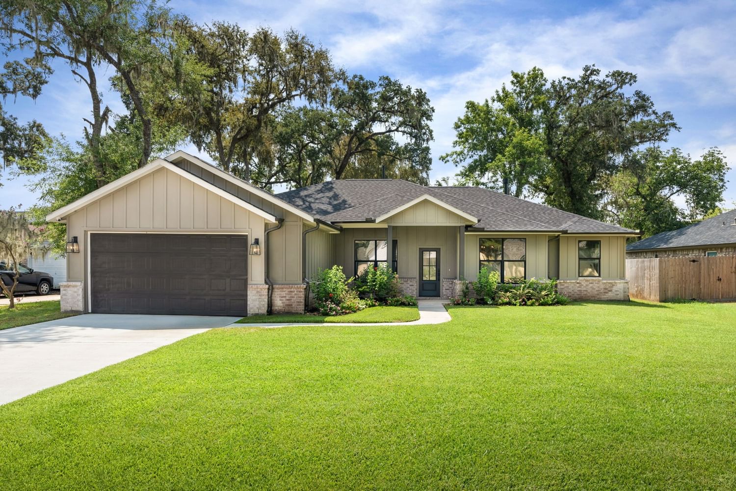 Real estate property located at 231 Prescott, Brazoria, West Columbia, TX, US