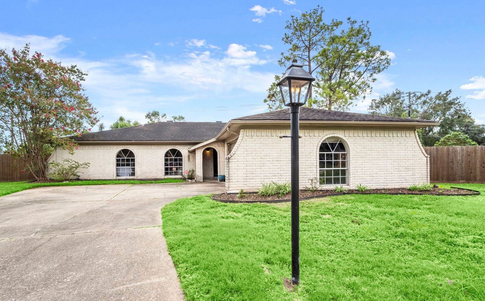 Real estate property located at 12510 Millbanks, Harris, Glenshire Sec 05, Houston, TX, US