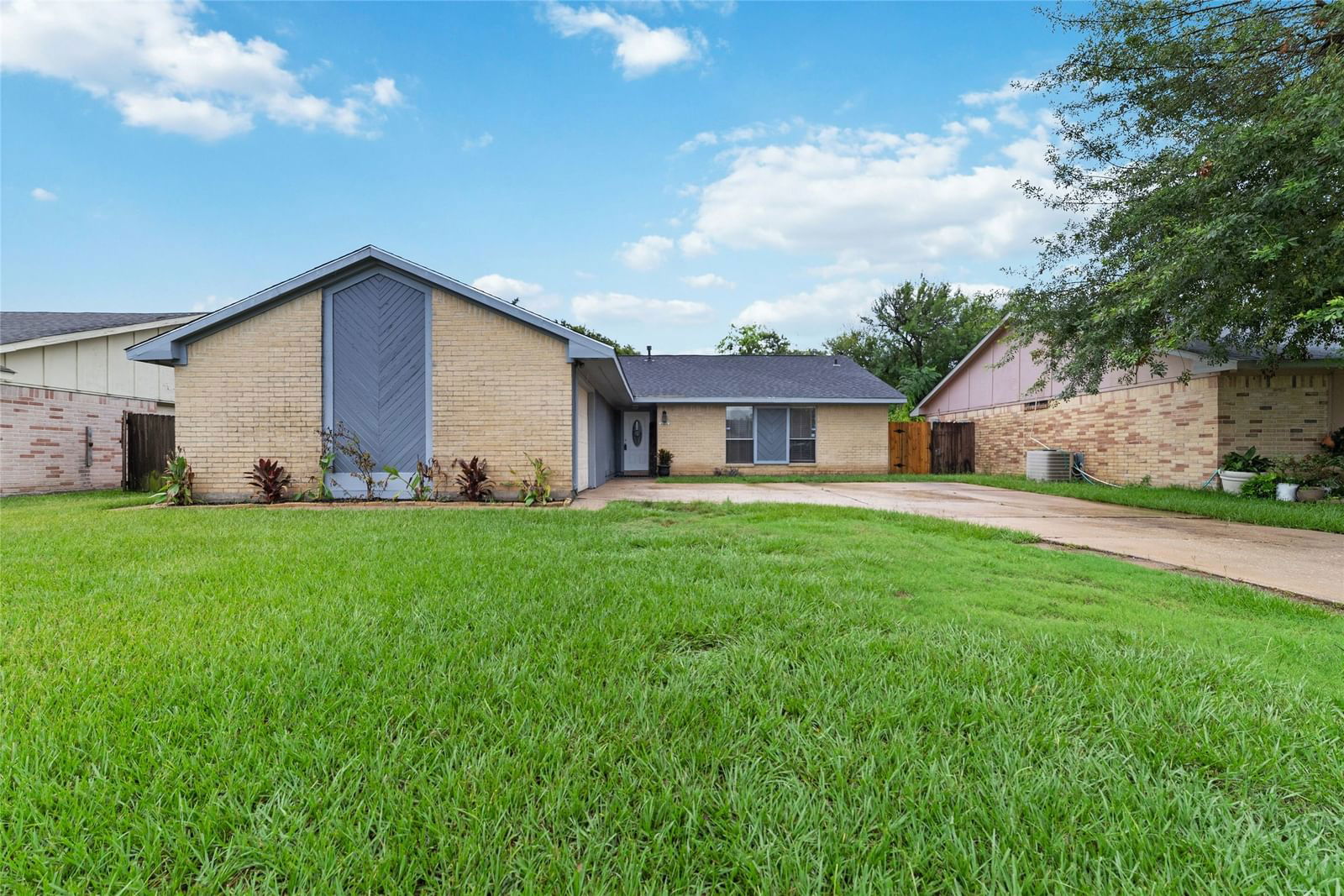 Real estate property located at 6815 Winding Trace, Harris, Northwest Park, Houston, TX, US