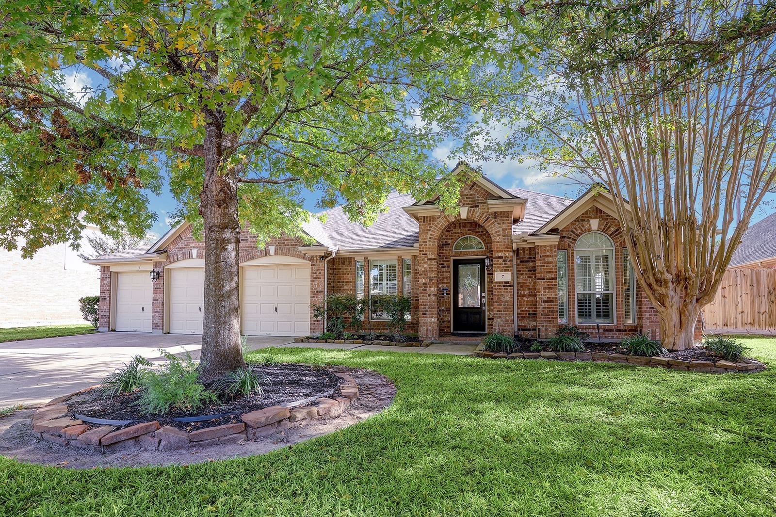 Real estate property located at 7 Tartan, Montgomery, Stewarts Forest 02, Conroe, TX, US