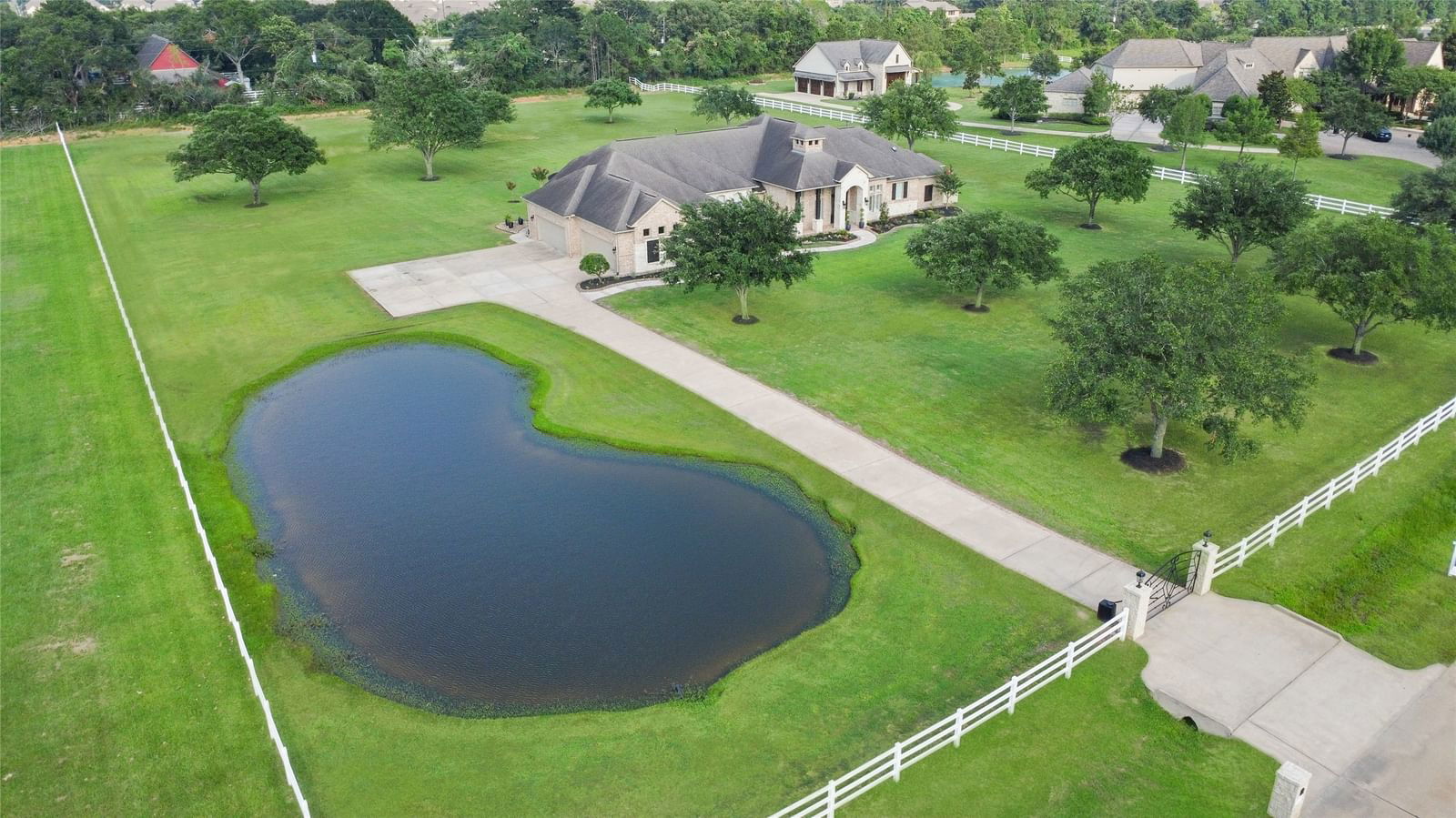 Real estate property located at 16902 Saddle Ridge Pass, Harris, Saddle Ridge Estates, Cypress, TX, US