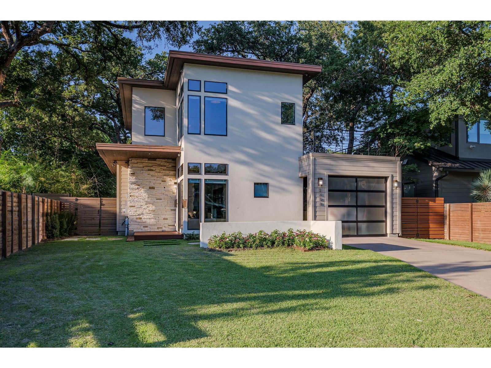 Real estate property located at 2408 9th, Travis, Boulevard Heights, Austin, TX, US