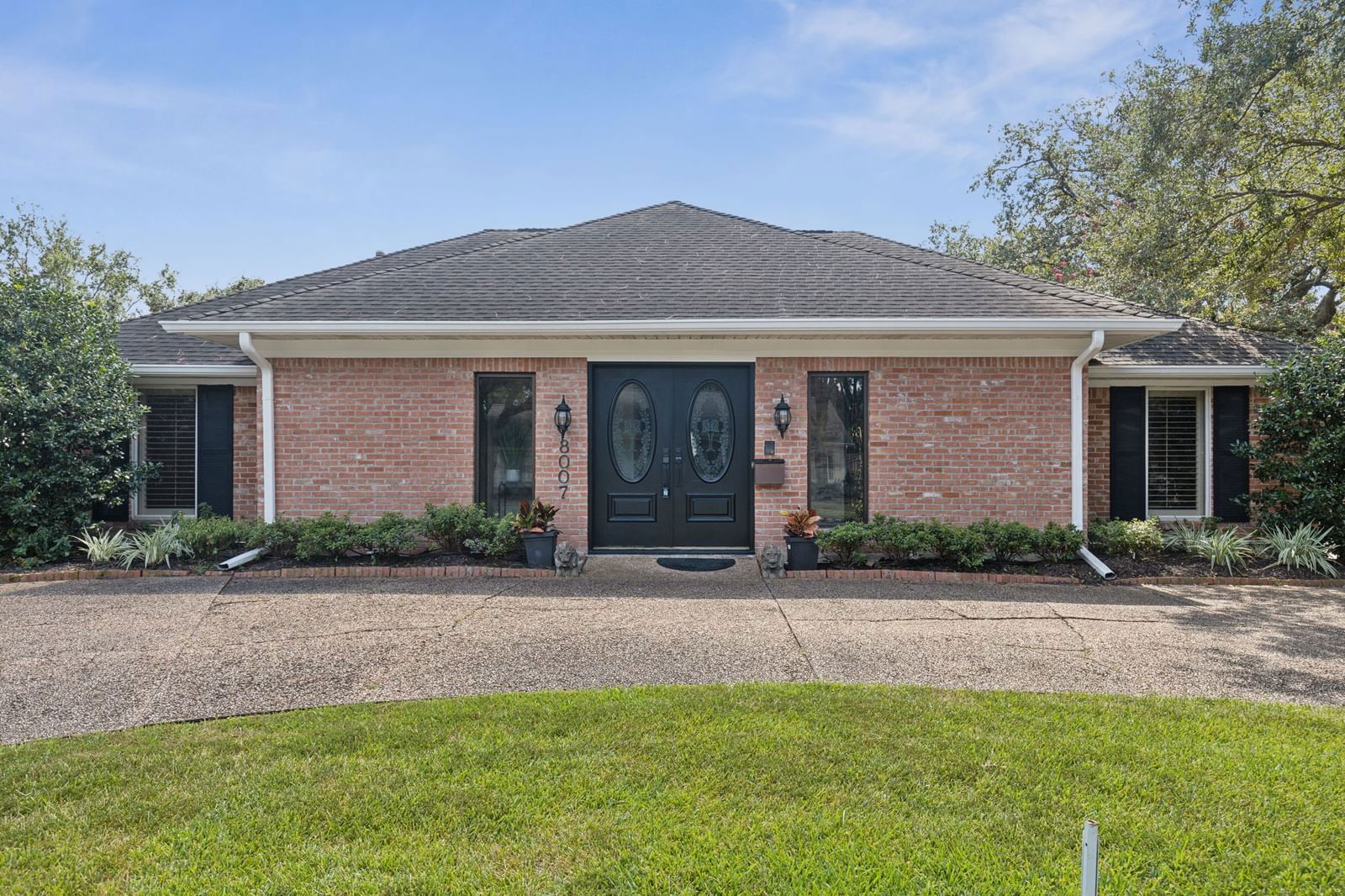 Real estate property located at 8007 Pagewood, Harris, Briarmeadow Sec 01, Houston, TX, US