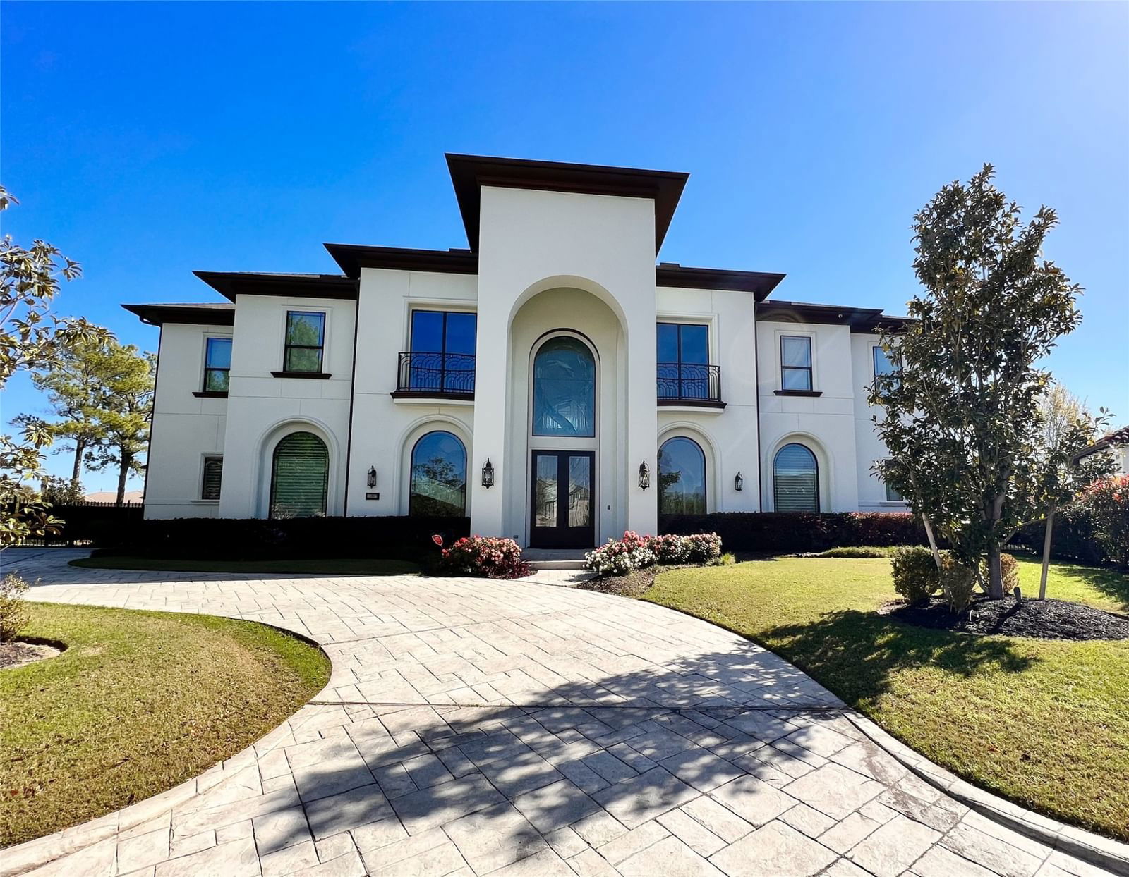 Real estate property located at 11907 Louvre, Harris, Royal Oaks Country Club Sec 13, Houston, TX, US