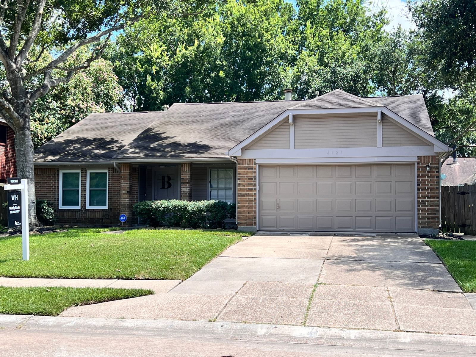 Real estate property located at 4926 Clover, Brazoria, Southwyck, Pearland, TX, US