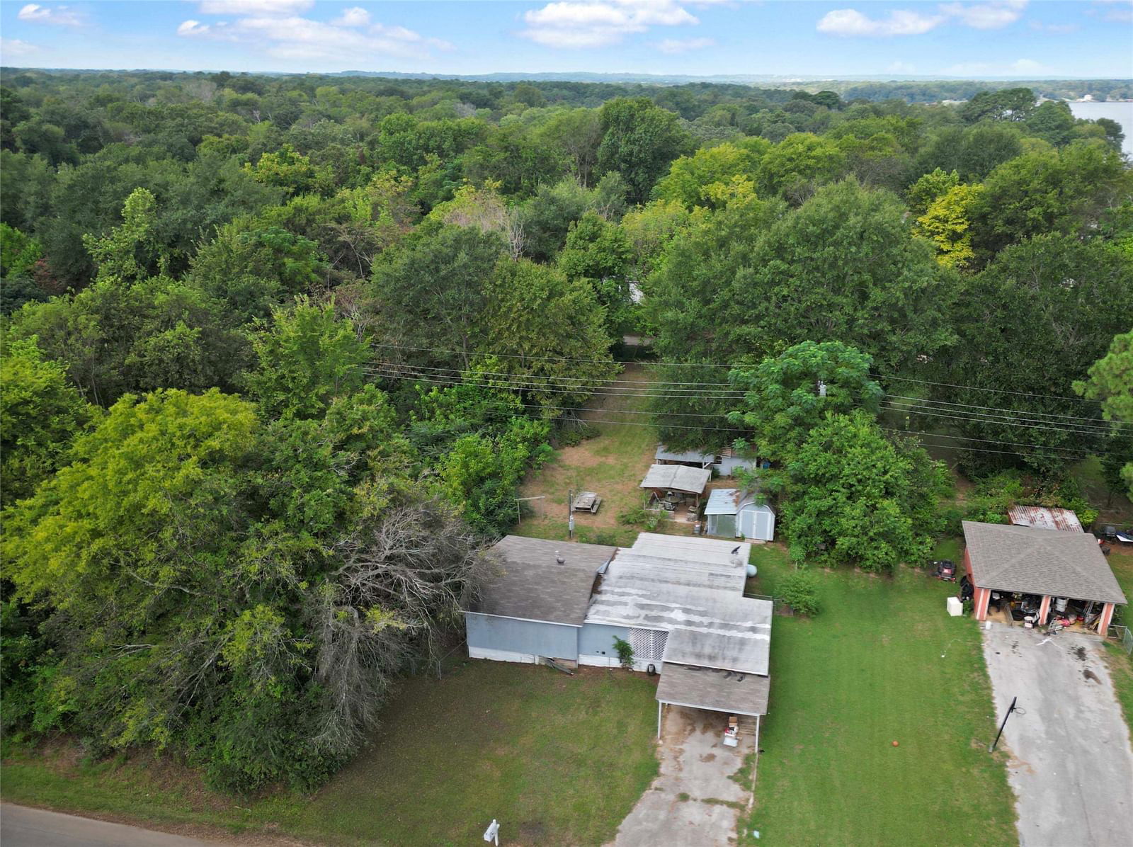 Real estate property located at 11008 Hillside, Henderson, Holiday Hill Sub, Berryville, TX, US