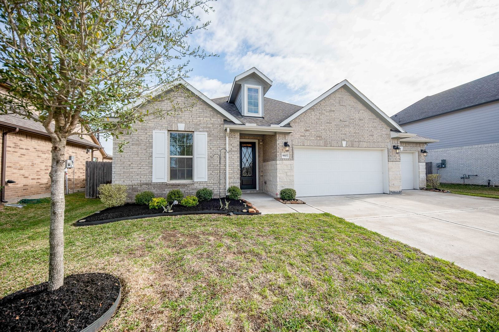 Real estate property located at 9107 Japonica, Fort Bend, Bonbrook Plantation South, Rosenberg, TX, US