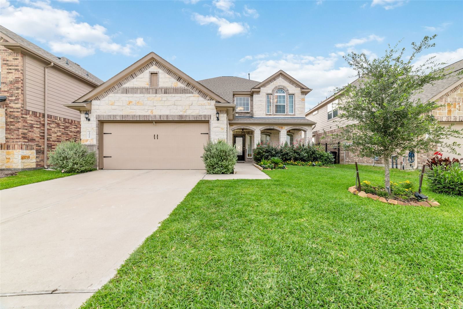 Real estate property located at 24026 Tirso River, Harris, Marcello Lakes, Katy, TX, US