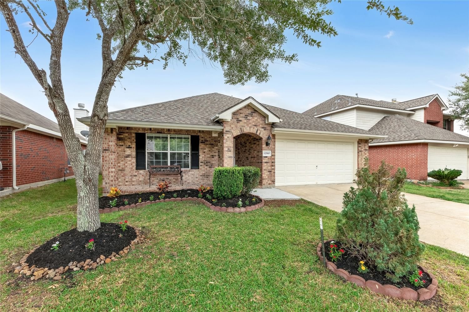 Real estate property located at 12510 Iris Hollow, Harris, Houston, TX, US