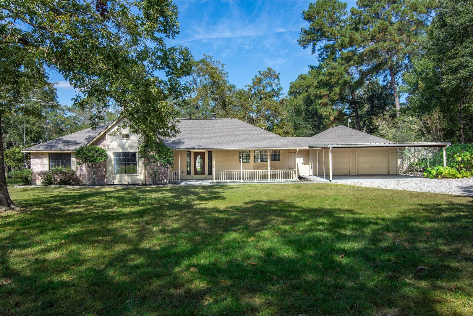 Real estate property located at 25869 Magnolia, Montgomery, Peach Ck Estate 01, Splendora, TX, US