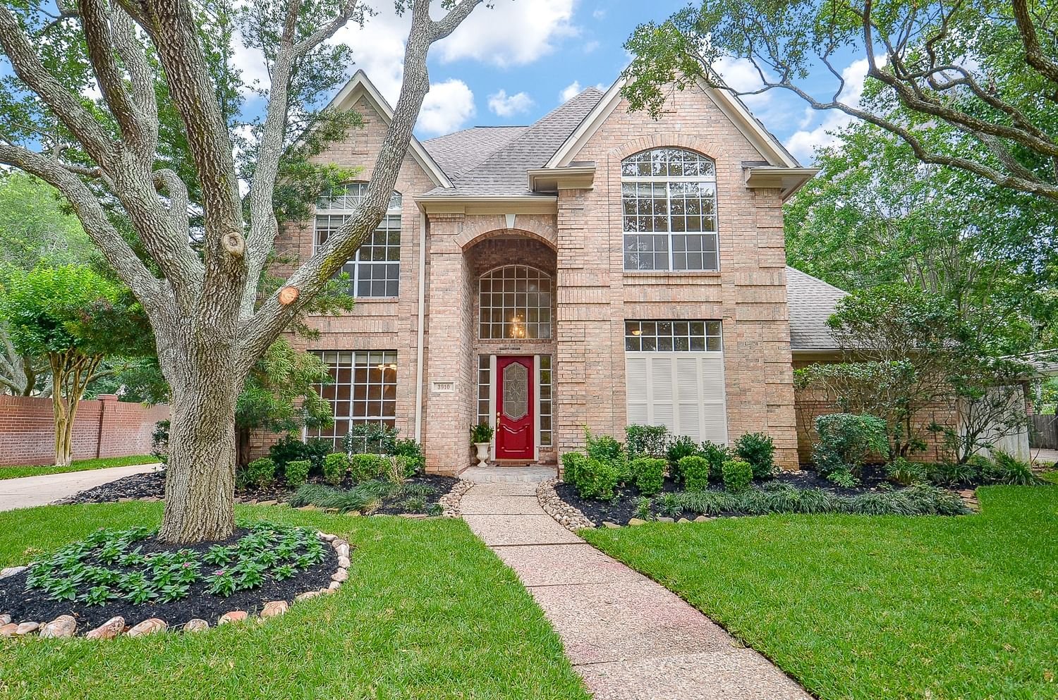 Real estate property located at 3910 Glenmist, Fort Bend, Colony Creek, Sugar Land, TX, US