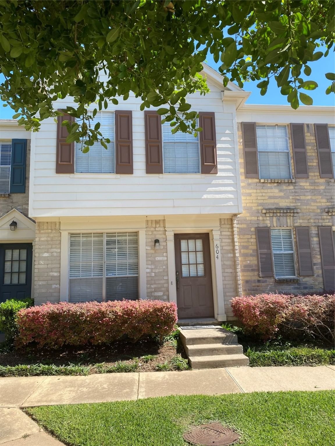 Real estate property located at 2808 Grants Lake #604, Fort Bend, The Towns Of Grants Lake, Sugar Land, TX, US