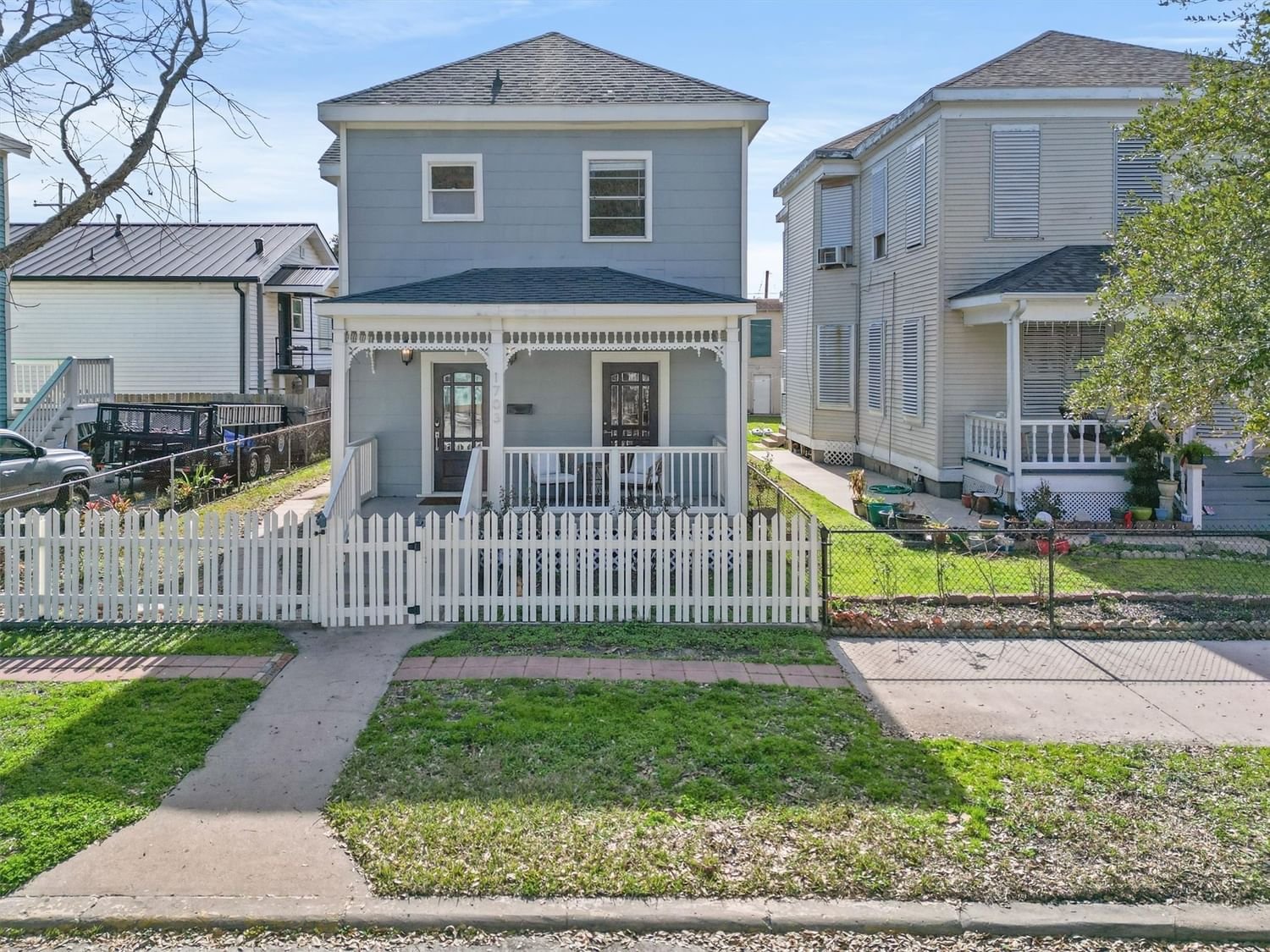 Real estate property located at 1703 Avenue M 1/2, Galveston, Galveston Outlots, Galveston, TX, US