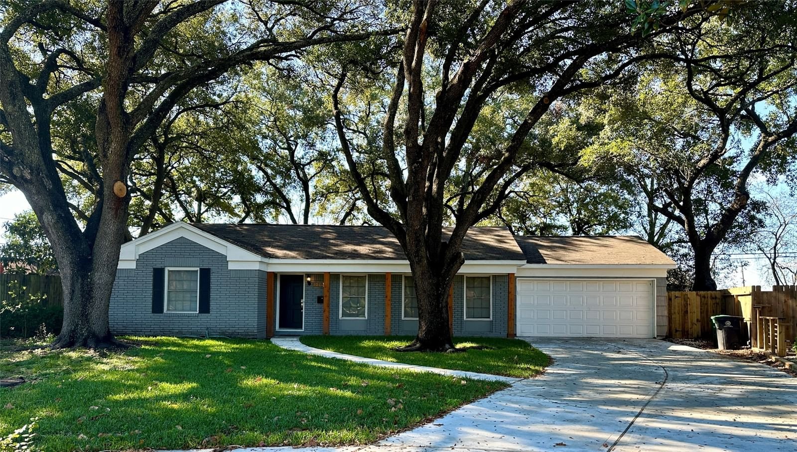 Real estate property located at 11054 Waxwing, Harris, Willowbrook Sec 02, Houston, TX, US