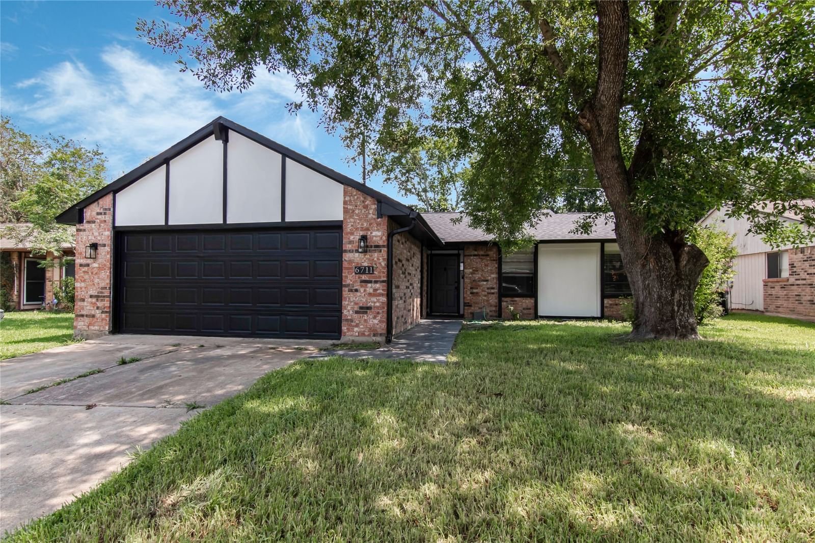 Real estate property located at 6711 Pickett, Fort Bend, Tara, Richmond, TX, US