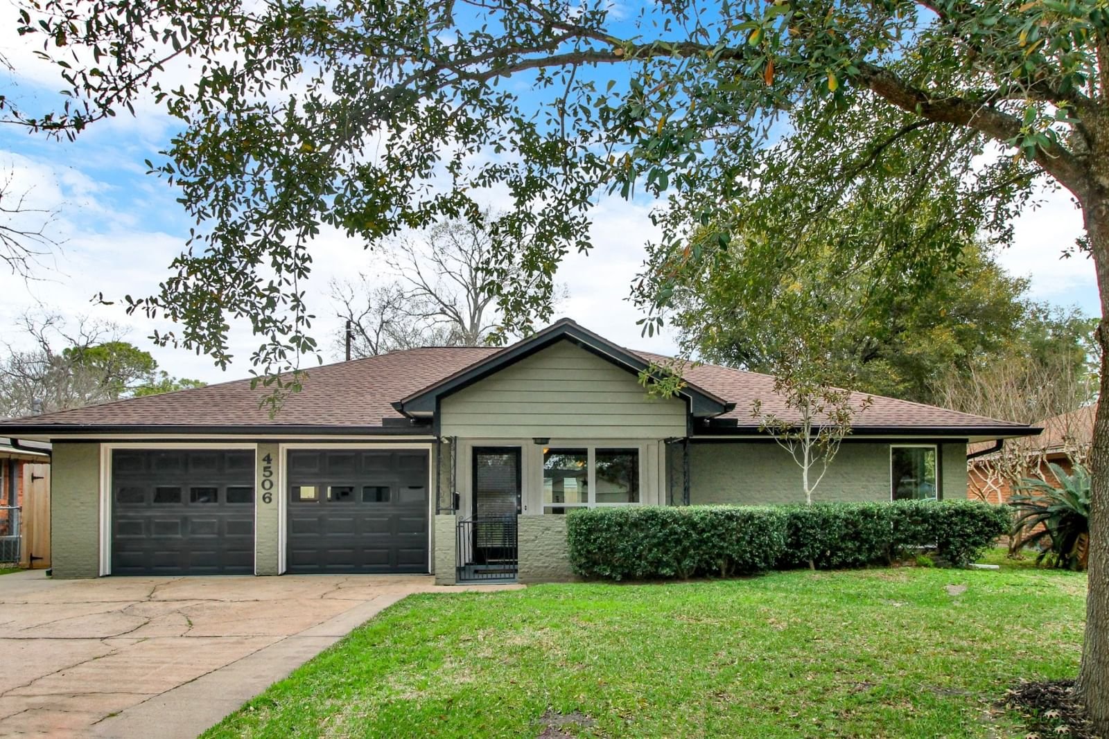 Real estate property located at 4506 Spellman, Harris, Post Oak Manor, Houston, TX, US
