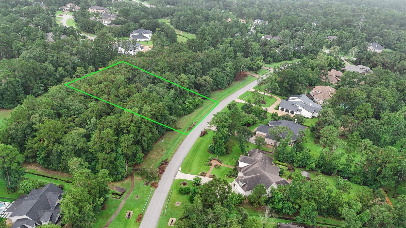 Real estate property located at 27318 Whispering Maple Way, Montgomery, Benders Landing Estates 01, The Woodlands, TX, US