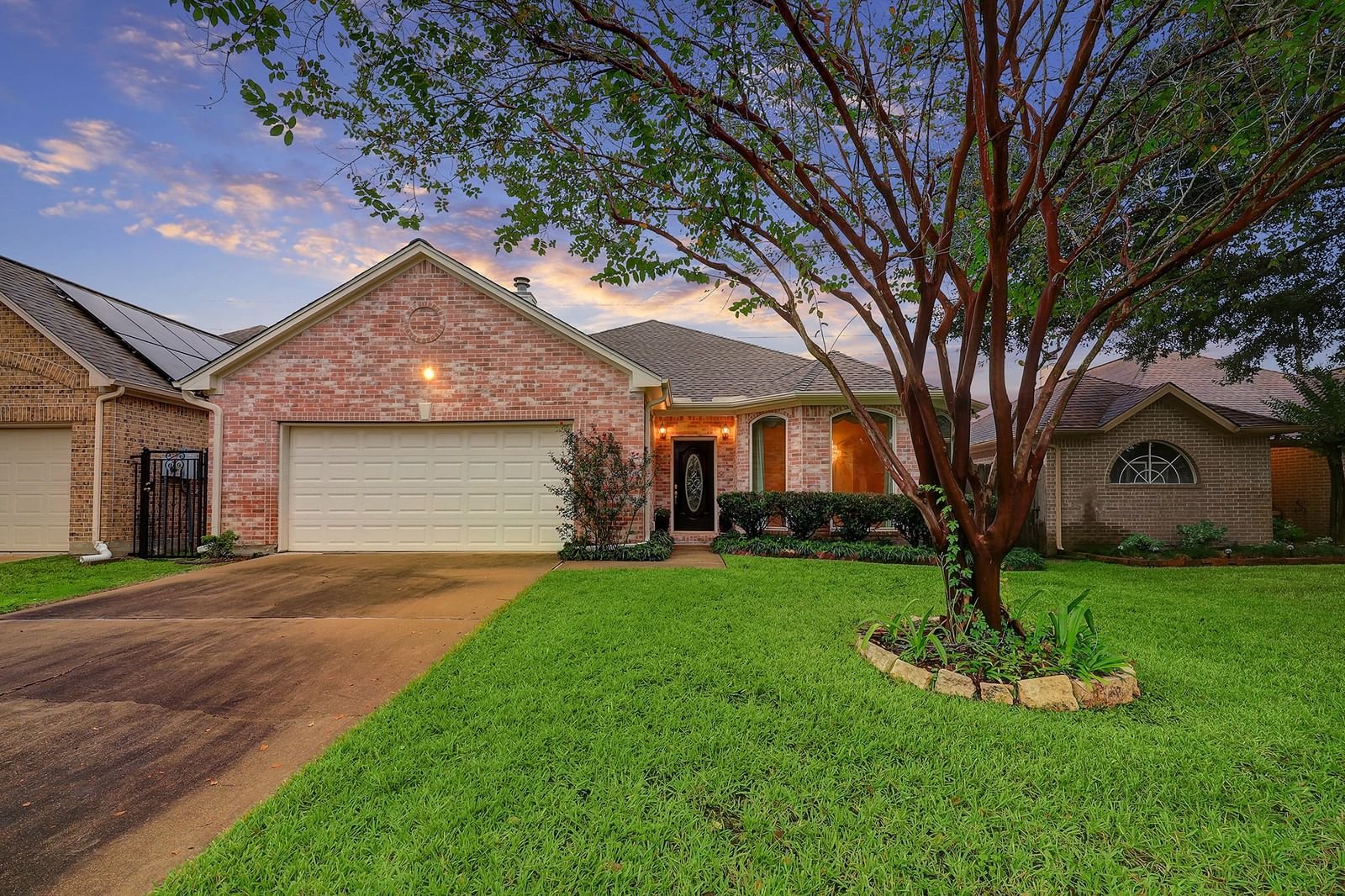Real estate property located at 1803 Emerald Green, Harris, Green Trails Oaks, Houston, TX, US