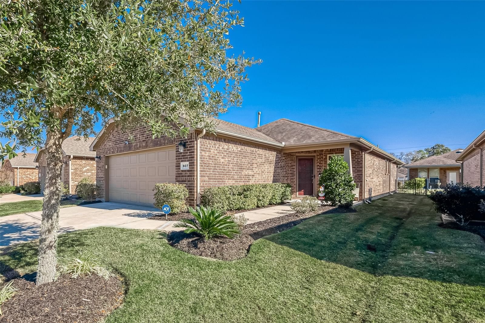 Real estate property located at 607 Marlberry, Fort Bend, Del Webb Sweetgrass, Richmond, TX, US