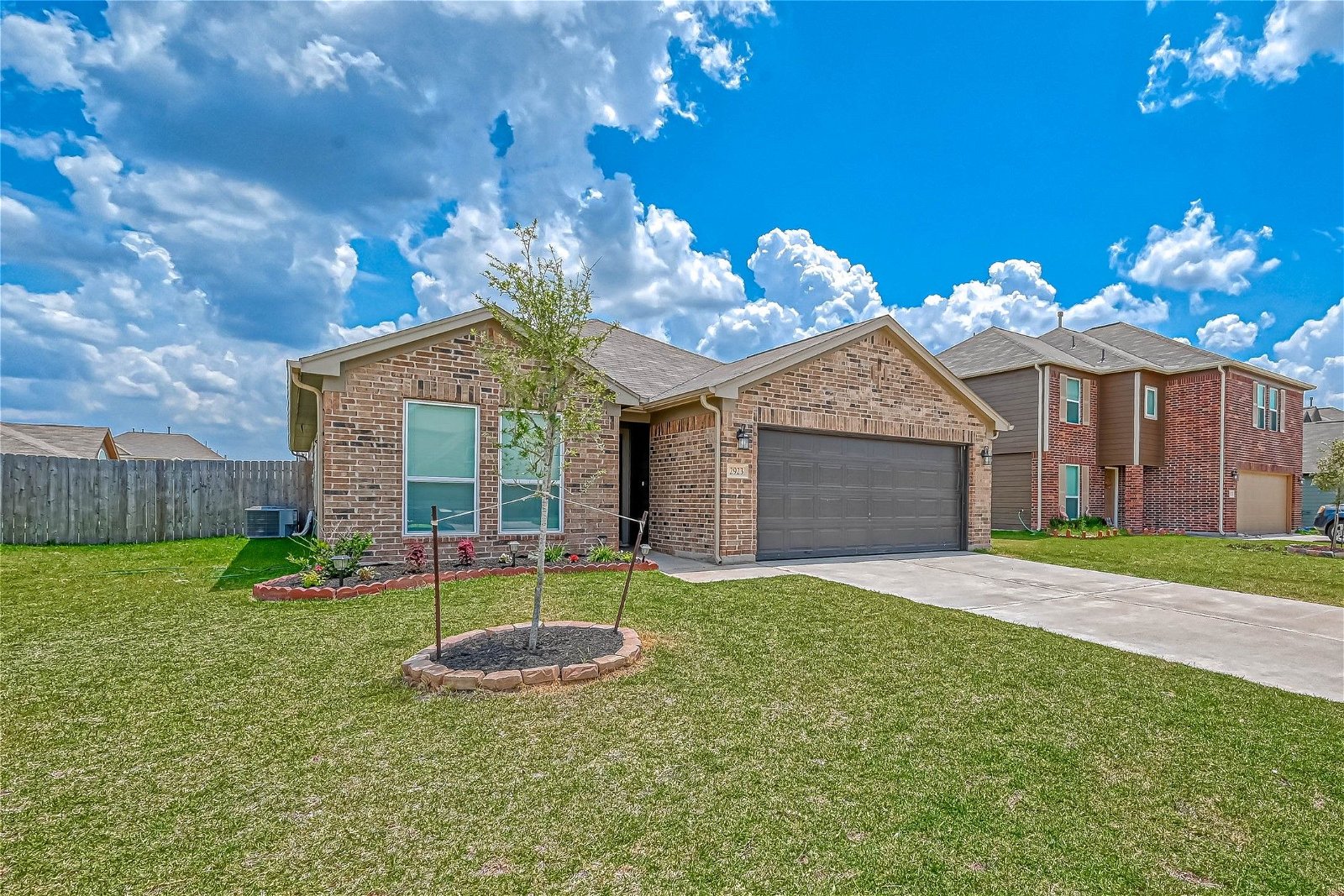 Real estate property located at 2923 Silverhorn Ln, Fort Bend, Rosenberg, TX, US