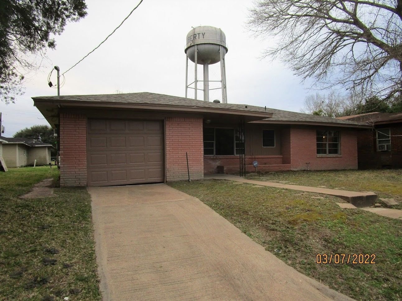Real estate property located at 616 Garrett, Liberty, Liberty, TX, US