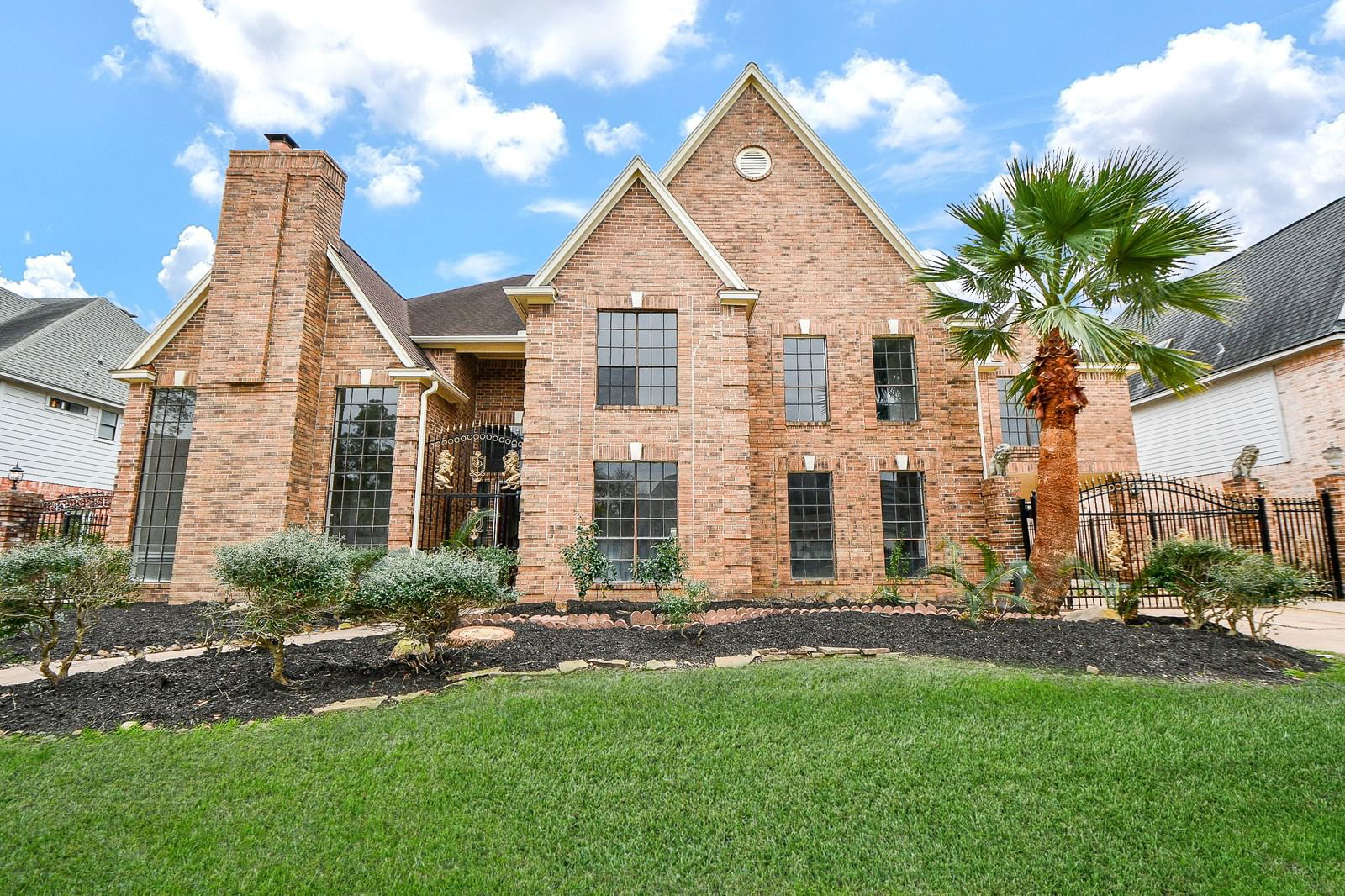 Real estate property located at 7611 Naremore, Harris, Memorial Northwest, Spring, TX, US