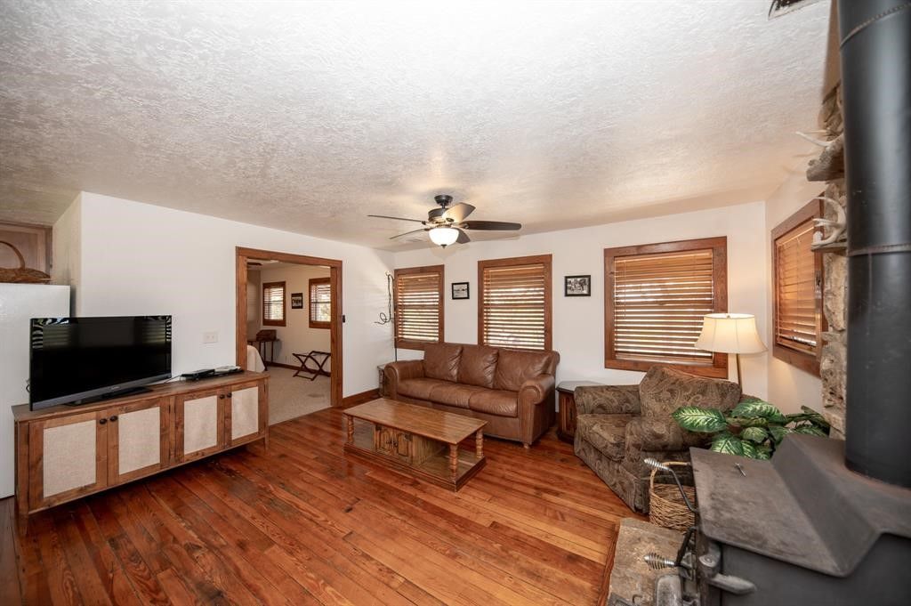 Real estate property located at 901 Buttercup, Hays, Wimberley, TX, US