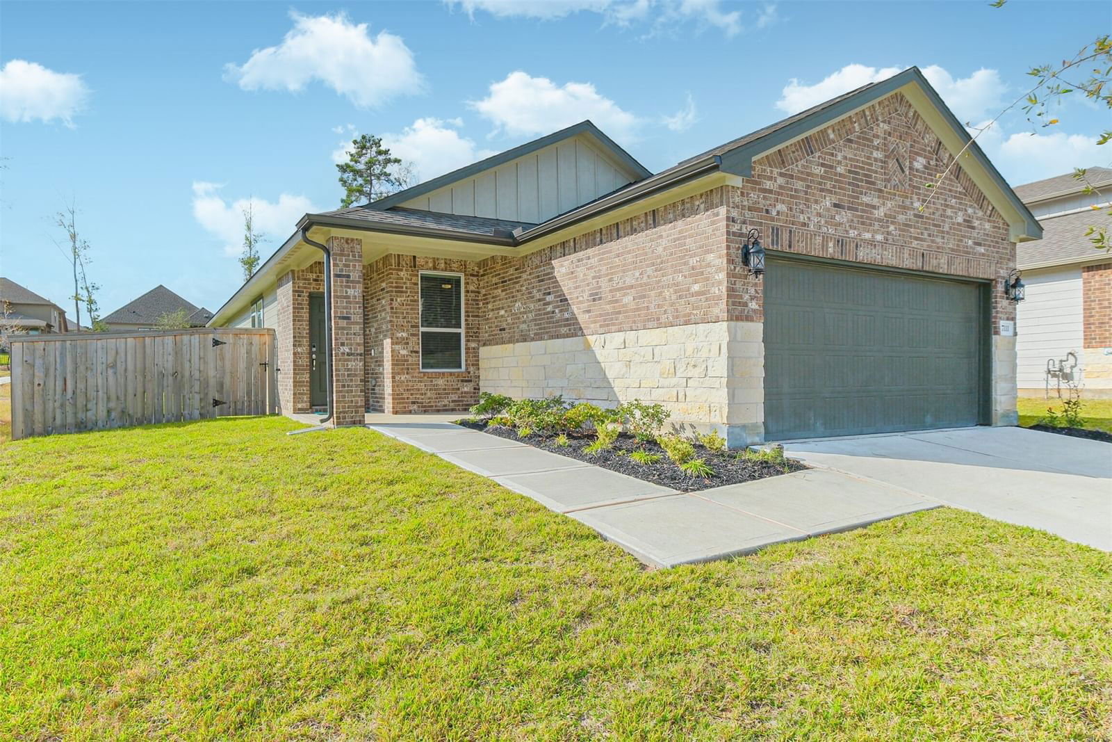 Real estate property located at 7111 Blue Oak, Montgomery, Montgomery Oaks, Conroe, TX, US