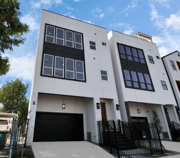 Real estate property located at 2817 Grinnell, Harris, Tutu Villas/Hts, Houston, TX, US