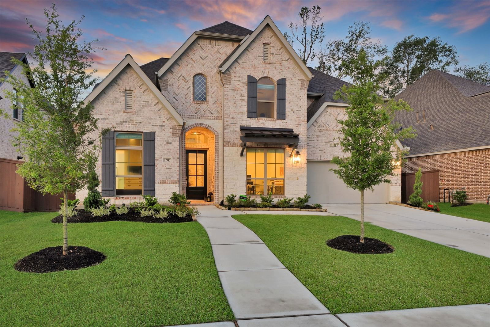 Real estate property located at 11946 Walden Pines, Harris, The Groves, Humble, TX, US