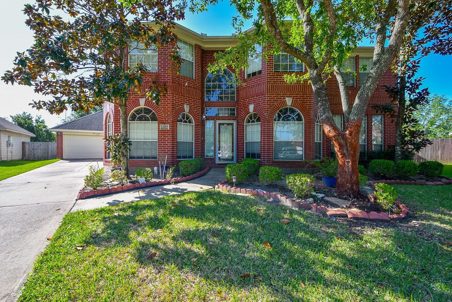 Real estate property located at 12015 Snowbird, Fort Bend, Grove West Sec 2 R/P, Stafford, TX, US