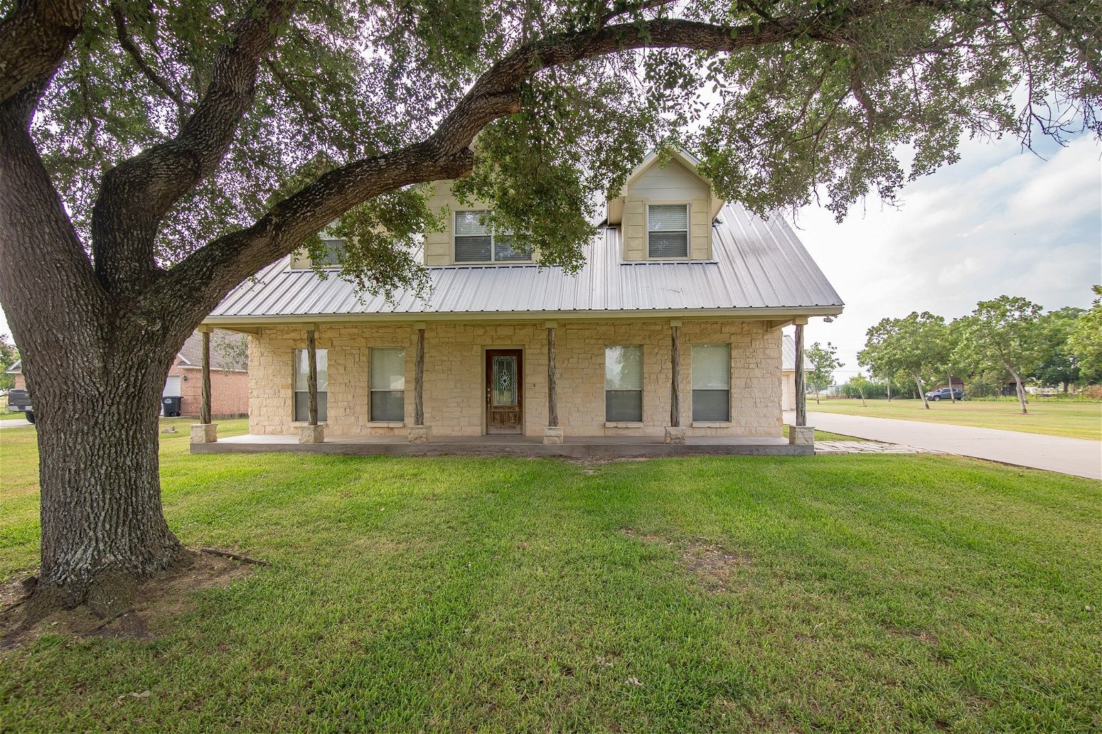 Real estate property located at 124 Crawford, Victoria, Countryview, Victoria, TX, US