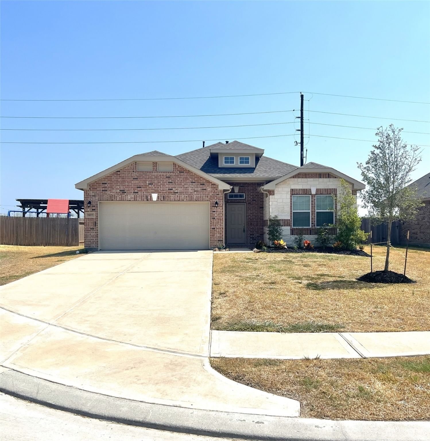 Real estate property located at 14207 Medina, Chambers, Baytown, TX, US