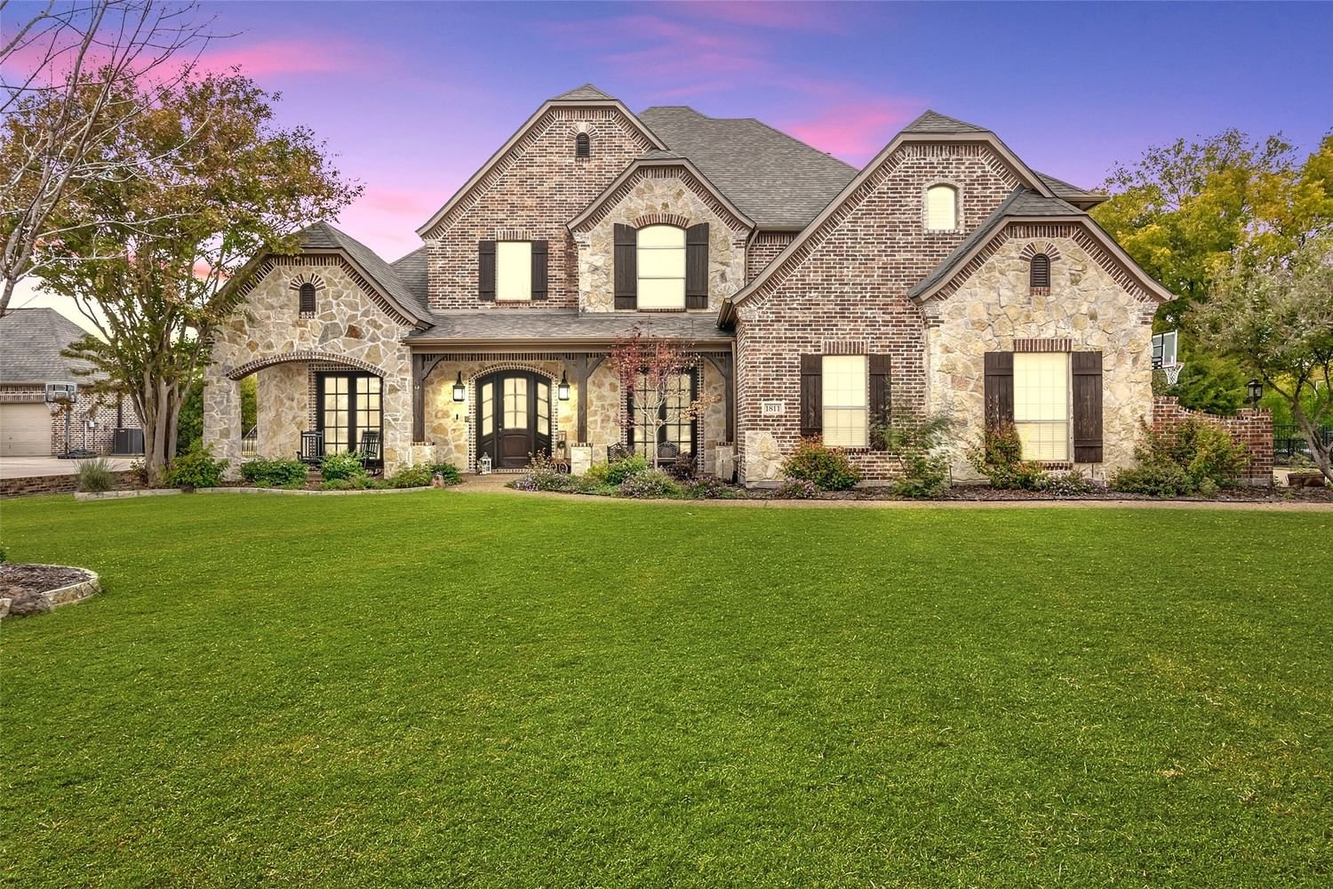 Real estate property located at 1811 Blue Forest, Collin, Highland Meadows Ph Three, Prosper, TX, US