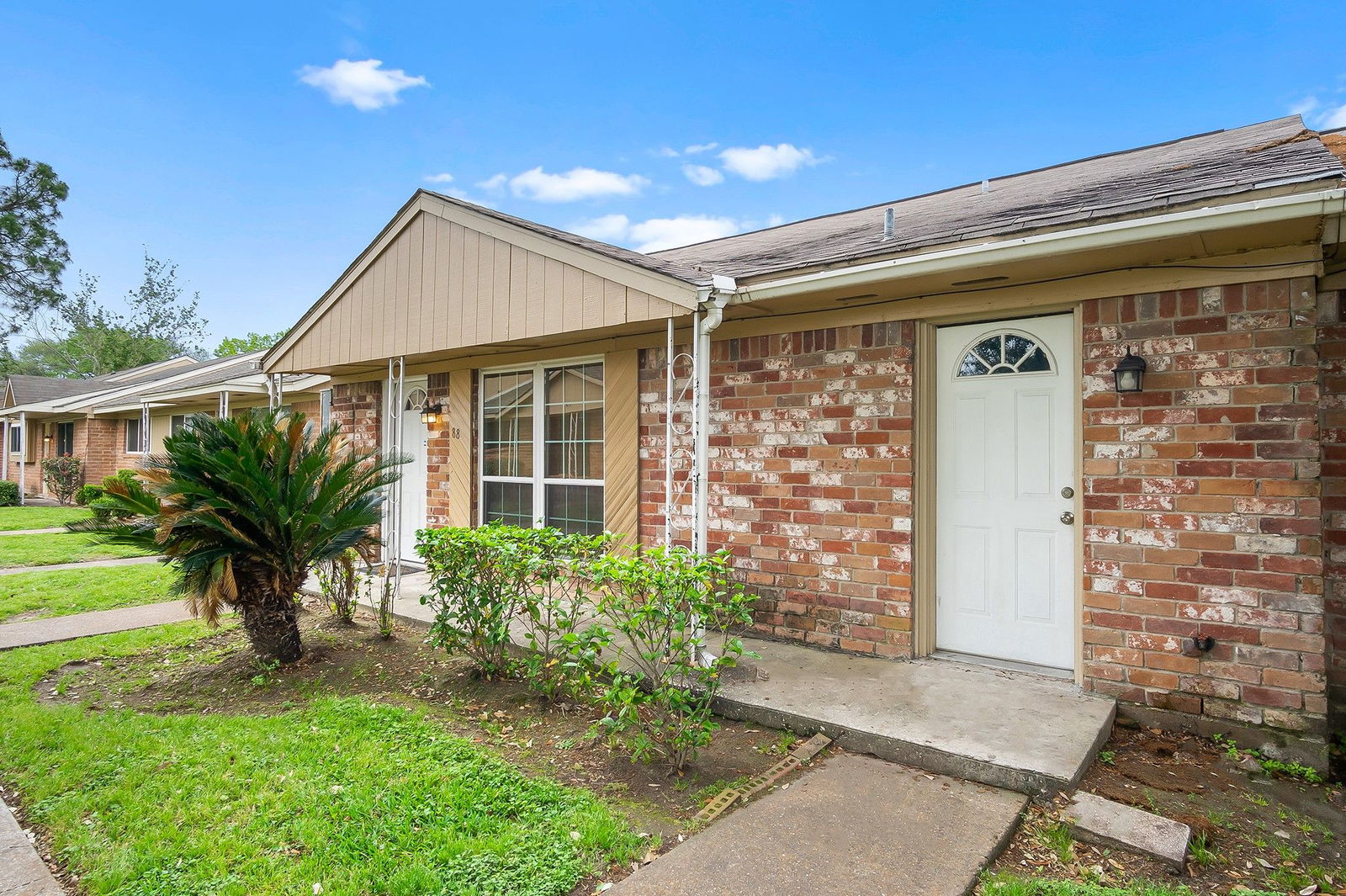 Real estate property located at 3336 Burke #88, Harris, Pasadena, TX, US